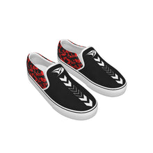 Load image into Gallery viewer, Men&#39;s DVZ Slip On Skate Sneakers